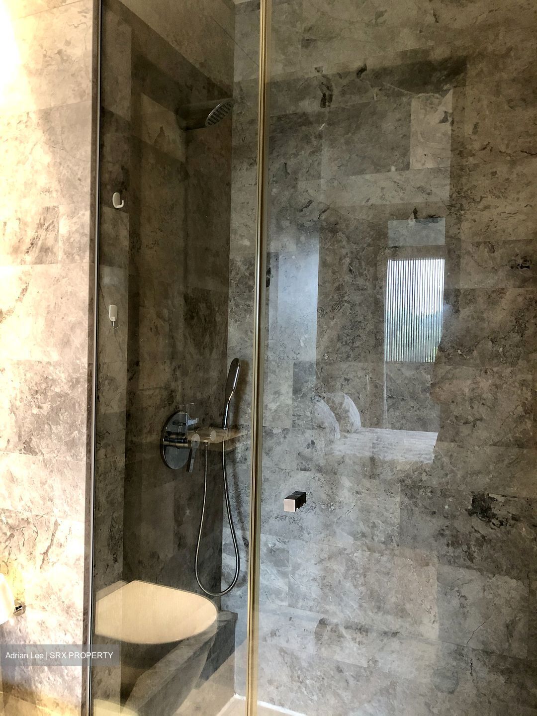 OUE Twin Peaks (D9), Condominium #622650611